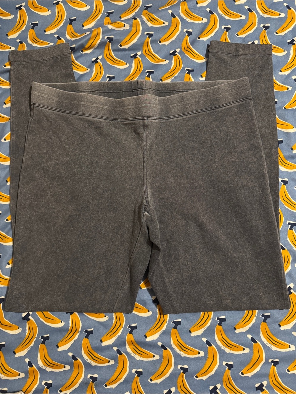 Express Dark Wash Grey Stretch Leggings Size Large Comfortable Everyday Bottoms